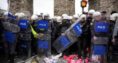 Saraçhane'de 1 Mayıs müdahalesi fotoğraf karelerine yansıdı