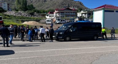 Şebinkarahisar'da minibüsün çarptığı lise öğrencisi yaralandı