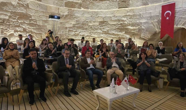 Seddülbahir Kalesi'nde 'Aile ve Çocuk Dostu Müze' Paneli Düzenlendi