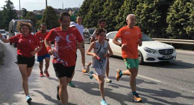 Selanik'ten alınan toprak Anıtkabir'e götürülüyor