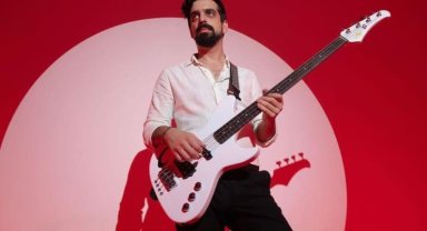 Sevgilisini darp eden gitarist Can Tunaboylu hakim karşısına çıktı