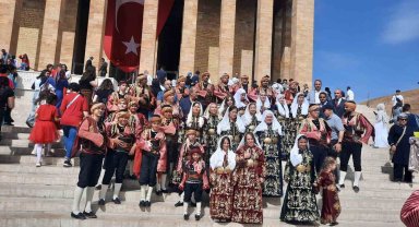 Seymenler ve bacıerenler Gençlik Haftası'nda Anıtkabir'de