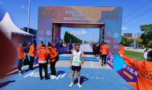 Siirt Belediye sporcusu Uluslararası Yarı Maraton'da dereceye girdi