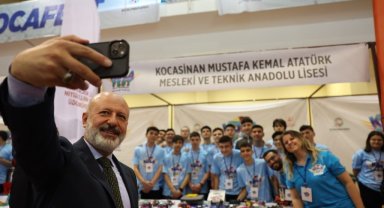 Sınır tanımayan teknoloji festivalinde gençlerin hayalleri gerçekleşiyor