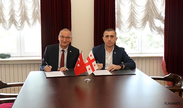 SİNOP ÜNİVERSİTESİ BATUM’DA İŞ BİRLİĞİ PROTOKOLÜ İMZALADI!