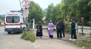 Sokak ortasında baygınlık geçirdi