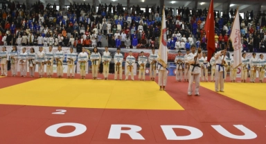 Spor Toto Yıldızlar Türkiye Judo Şampiyonası'nın açılış seremonisi Ordu'da yapıldı