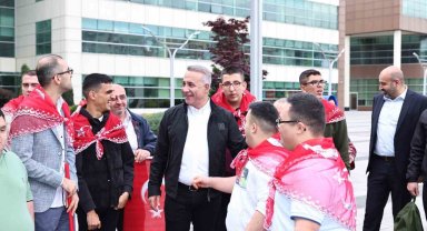 Sultangazi Belediyesinden özel bireyler için asker uğurlaması