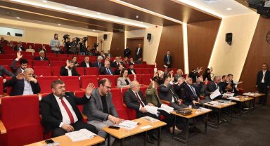 Talas Meclisinde 18 madde görüşüldü