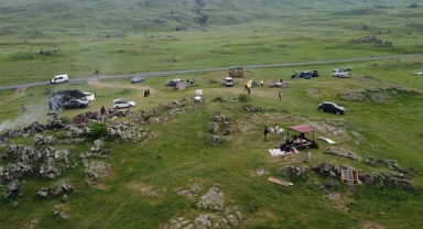 Terörden arındırılan Ağrı Dağı, piknik yapan vatandaşlarla doldu taştı