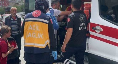Ticari taksinin çarptığı çocuk, ambulanstan kaçtı