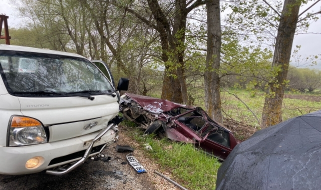 Tokat'ta iki otomobilin çarpıştığı kazada 1 kişi yaralandı
