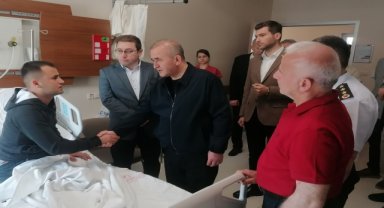 Tokat Valisi Hatipoğlu Erbaa'daki patlamada yaralananları ziyaret etti