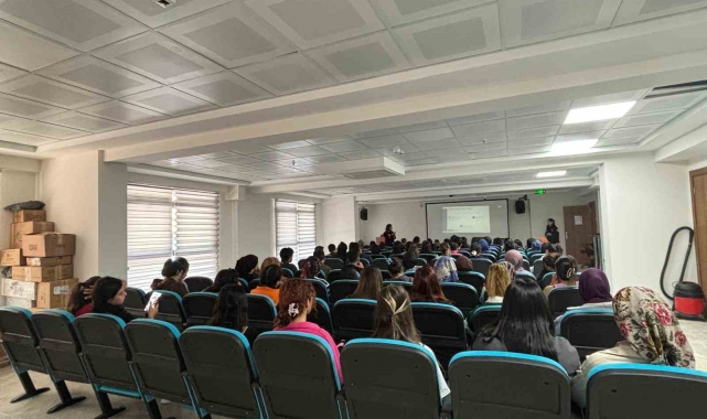 Tunceli'de öğrencilere bağımlılıkla mücadele semineri