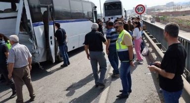Turgutlu'da işçi servisleri kaza yaptı: 35 işçi yaralandı