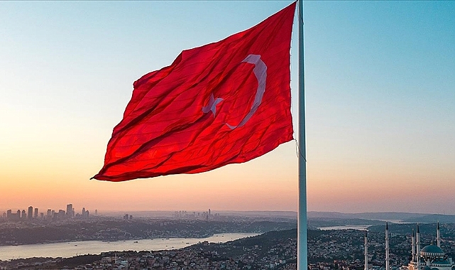 TÜRKİYE EKONOMİSİ YILIN İLK ÇEYREĞİNDE YÜZDE 5,7 BÜYÜDÜ!
