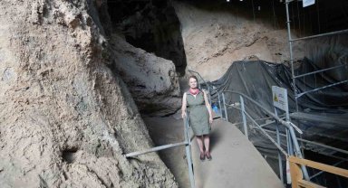 Türkiye'deki en yaşlı boz ayı kalıntısı Karain'de