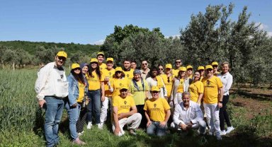 Uluslararası misafirler Anadolu arı ürünlerinin nasıl üretildiğini yerinde keşfetti