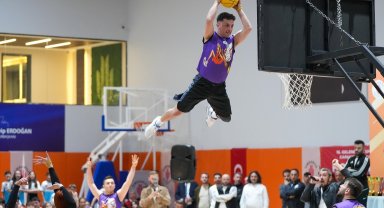 Ümraniye'de 22 bin öğrencinin katıldığı Spor Oyunları'nda şampiyonlar belli oldu