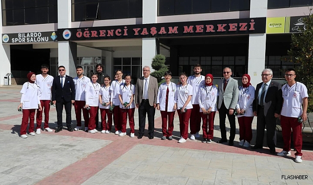 ÜNİVERSİTE ÖĞRENCİLERİ YÜKSEK TANSİYONA DİKKAT ÇEKTİ !