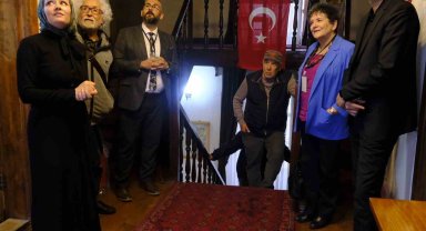 Ünlü yönetmenler yazma eserlere hayran kaldı