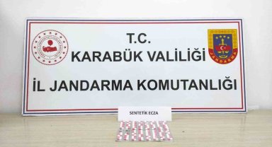 Üstünden 107 adet uyuşturucu hap çıktı