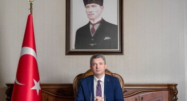 Vali Şahin: "Gençlerimiz 'Türkiye Yüzyılı' hedefimize emin adımlarla yürüyeceklerdir"