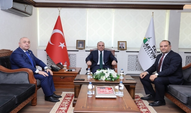 Vali Ünsal, DEİK Türkiye-Gürcistan İş Konseyi Başkanı Çalışkan'ı kabul etti