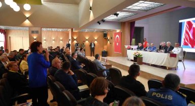 Vali Ustaoğlu Ayvalık'ta muhtarları dinledi