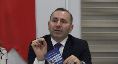 Yalova eski Belediye Başkanı Tutuk, yeni başkanı topa tuttu