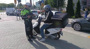 Yaya bölgelerinde motosiklet ve motorlu bisiklet kullanan 47 sürücüye ceza kesildi