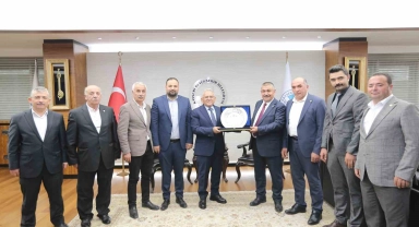 Ziraat odası başkanlarından Başkan Büyükkılıç'a hizmet teşekkürü