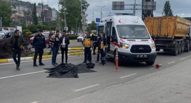 Zonguldak'ta yaya geçidinde kamyonun çarptığı kadın öldü