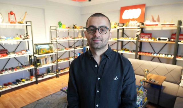 13 yılda yaptığı lego ve model araç koleksiyonu 2 milyon TL değerinde
