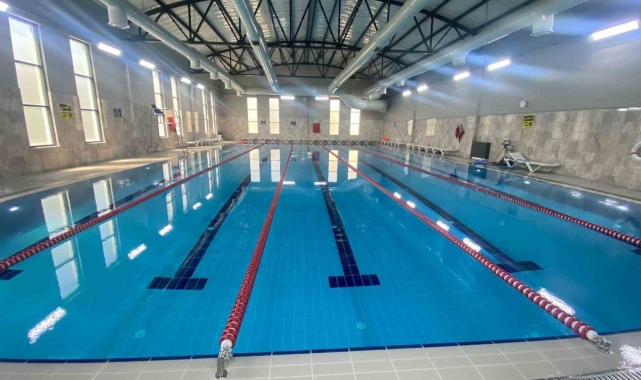 28 yüzme havuzunda kaliteli hizmet için bakım onarım çalışması yapıldı