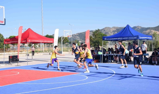 3X3 Ege Bölgesi Grup Şampiyonası tamamlandı