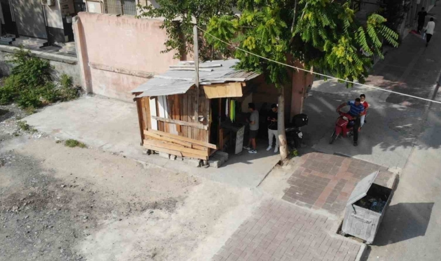 4 metrekare kulübe 64 yıldır ekmek kapısı