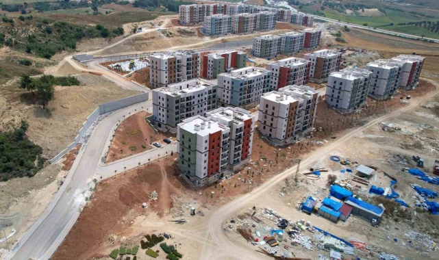 Adana'da 10 bin 972 konut satıldı