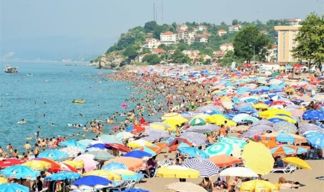 Akçakoca'da denize girmek yasaklandı