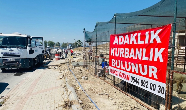 Akdeniz'de kurban kesim ve satış yerleri hazır