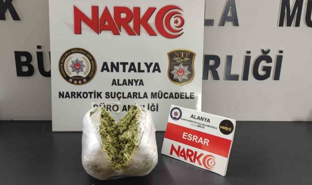 Alanya'da narkotik operasyonu: 3 kilo uyuşturucu madde ele geçirildi