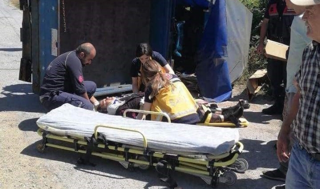 Alaplı'da patpat devrildi: 3 yaralı