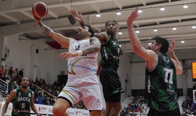 Aliağa Petkimspor'da iki ayrılık gerçekleşti