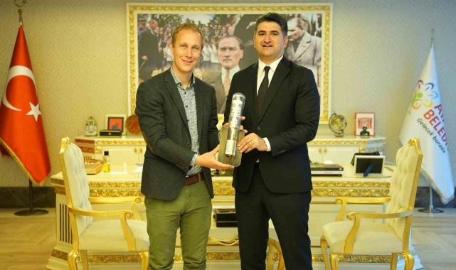 Alman Başkandan Ataşehir'e tebrik ziyareti