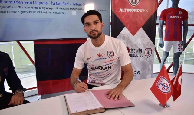 Altınordu, transferde hız kesmiyor