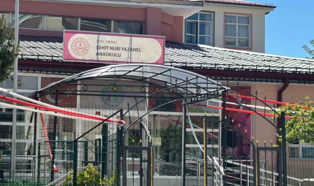 Anaokulunda bir anda yere yığıldı, hastanede hayatını kaybetti