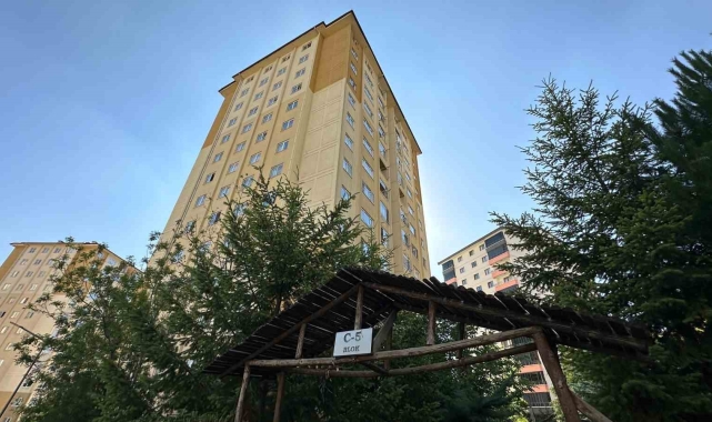 Ankara'da baba, eşini ve kızını öldürdü