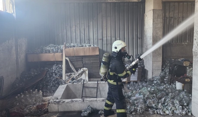 Antakya'da iş yerinde korkutan yangın