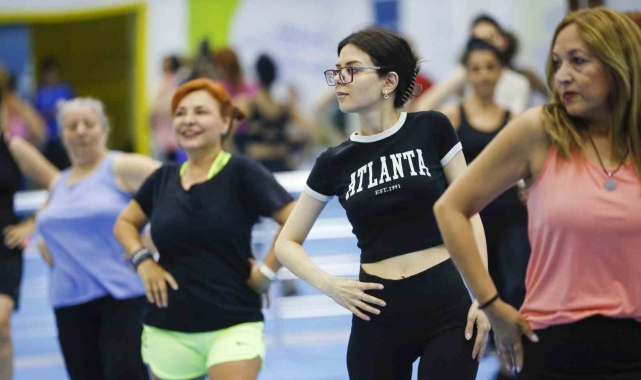 Antalya Büyükşehir Belediyesi ASFİM, ücretsiz spor yapmak isteyenlerin buluşma adresi