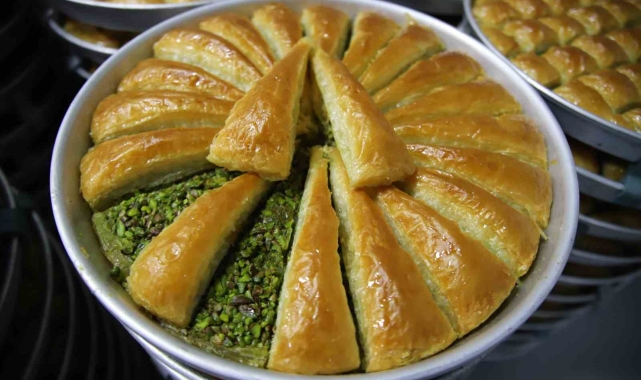 Antepsan'dan baklavaya dev indirim